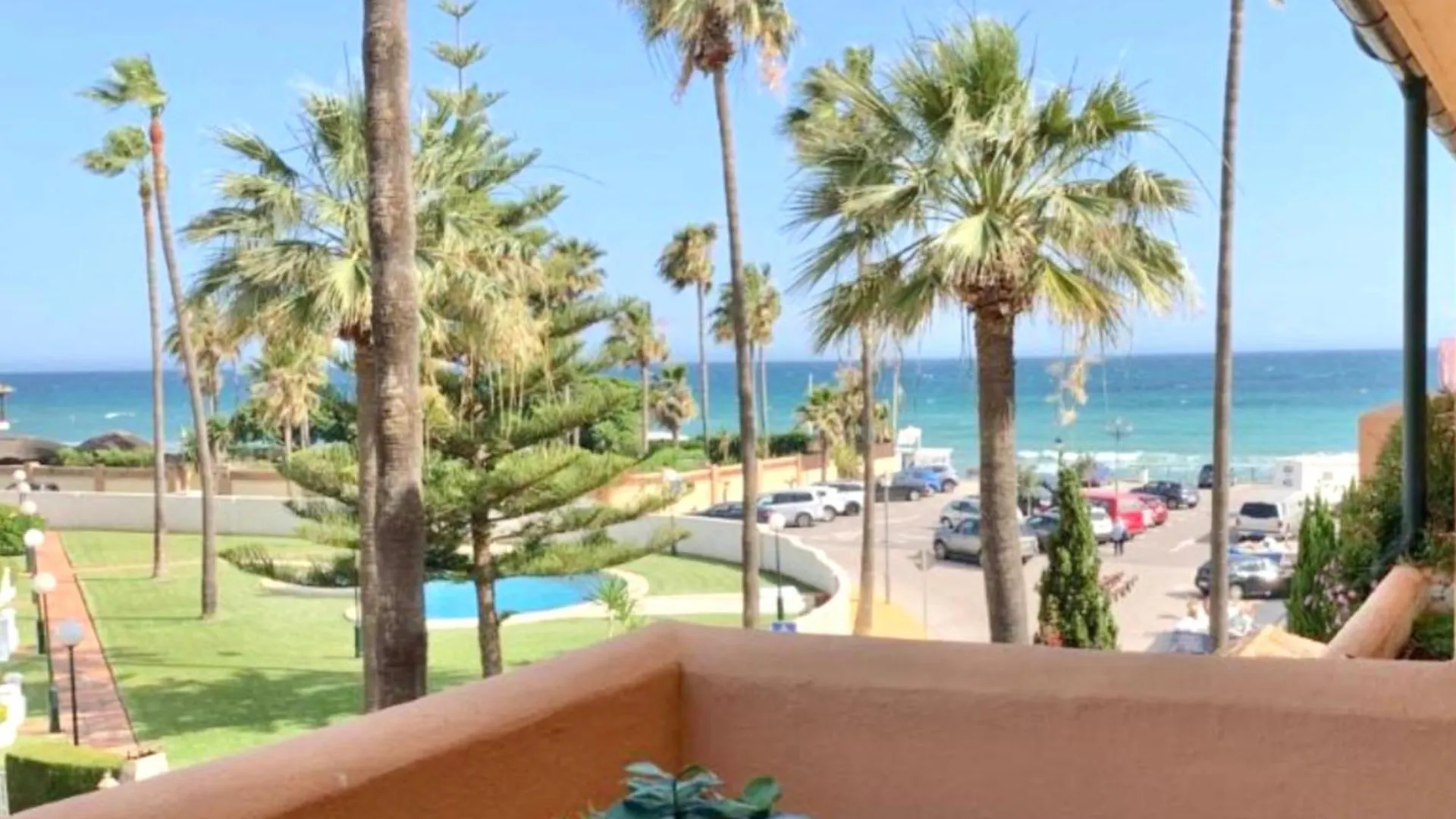 Marbella - Alicate Beachfront Apartment - 5 Spain